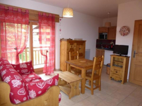 Studio cosy pour 2 - balcon, proche centre et téléphérique, animaux admis - FR-1-464-135